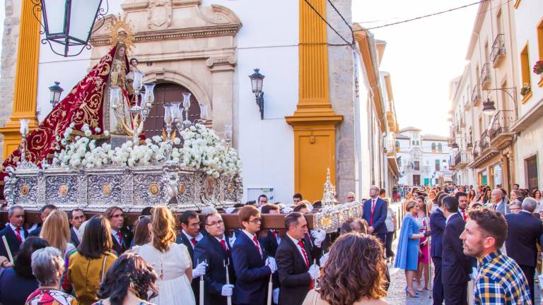 La patrona ya está de vuelta en su ermita La patrona ya está de vuelta en su ermita