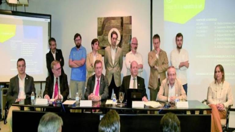 Los arquitectos “construyen” ilusión para abordar el futuro Los arquitectos “construyen” ilusión para abordar el futuro