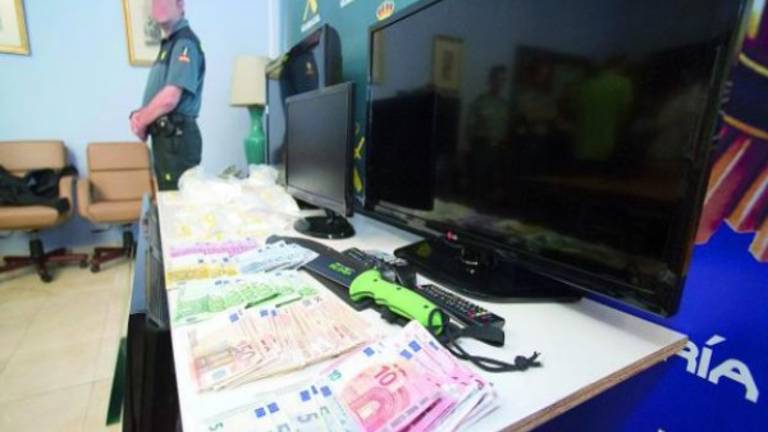 Dos vecinos de la capital son arrestados en el marco de la operación “Triunfal” Dos vecinos de la capital son arrestados en el marco de la operación “Triunfal”