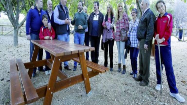 Una “pequeña gran inversión” que realza la Fuente de la Peña Una “pequeña gran inversión” que realza la Fuente de la Peña