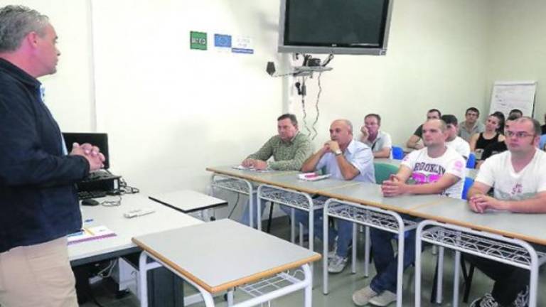 Taller de autoempleo para la extracción sostenible de resina Taller de autoempleo para la extracción sostenible de resina