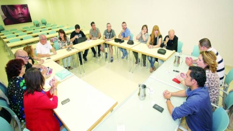 Una gestión con los cabos sueltos Una gestión con los cabos sueltos