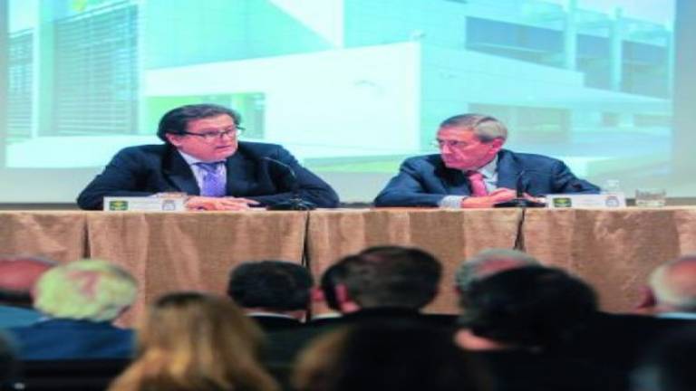 Ocho millones para “mirar” por la provincia Ocho millones para “mirar” por la provincia