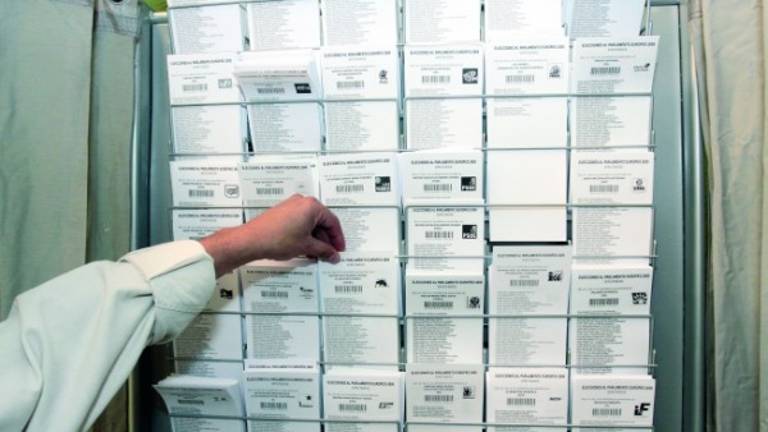 Pendientes del voto Pendientes del voto