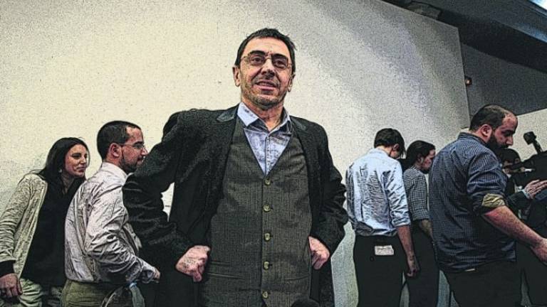 Podemos y las dos lunas Podemos y las dos lunas