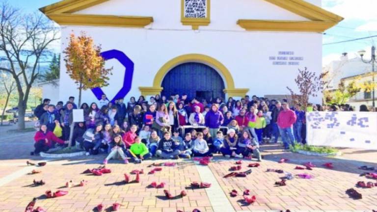 Repulsa a la violencia machista Repulsa a la violencia machista