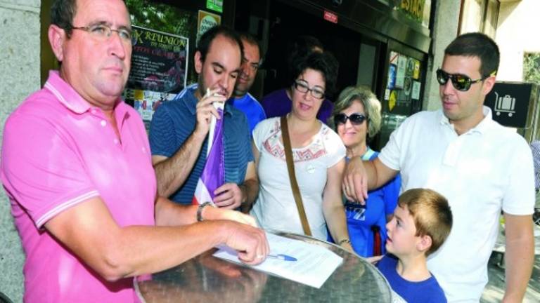 Partidos minoritarios reivindican mejoras en las vías del ferrocarril Partidos minoritarios reivindican mejoras en las vías del ferrocarril