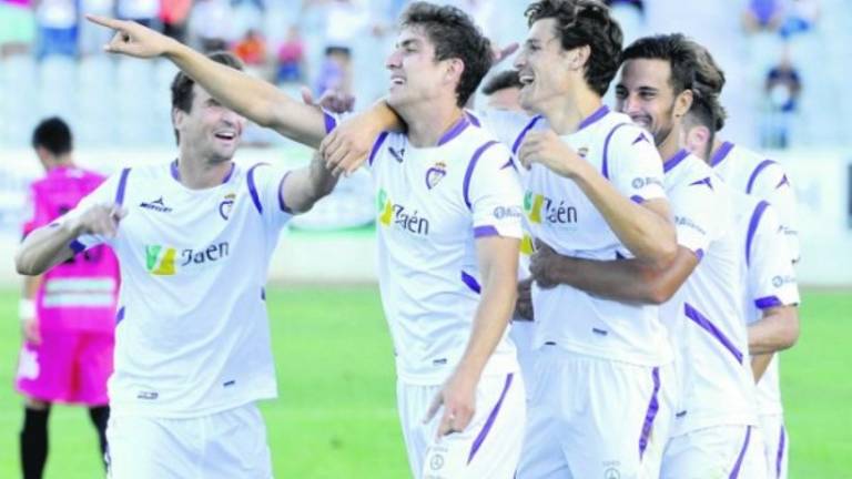 El Real Jaén le abre la puerta de salida a Álvaro Montero El Real Jaén le abre la puerta de salida a Álvaro Montero
