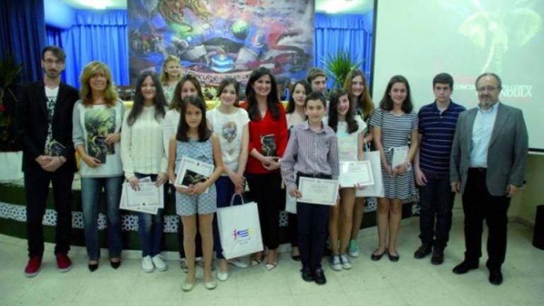 El instituto Jándula fomenta el uso de la escritura y de la lectura El instituto Jándula fomenta el uso de la escritura y de la lectura