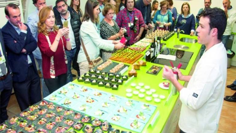 Aceites de lujo atraen a periodistas y blogueros Aceites de lujo atraen a periodistas y blogueros