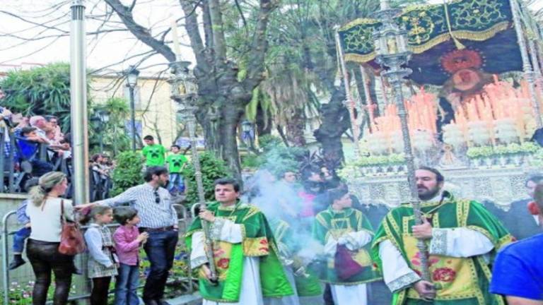 “Y el palio acalló la polémica” “Y el palio acalló la polémica”