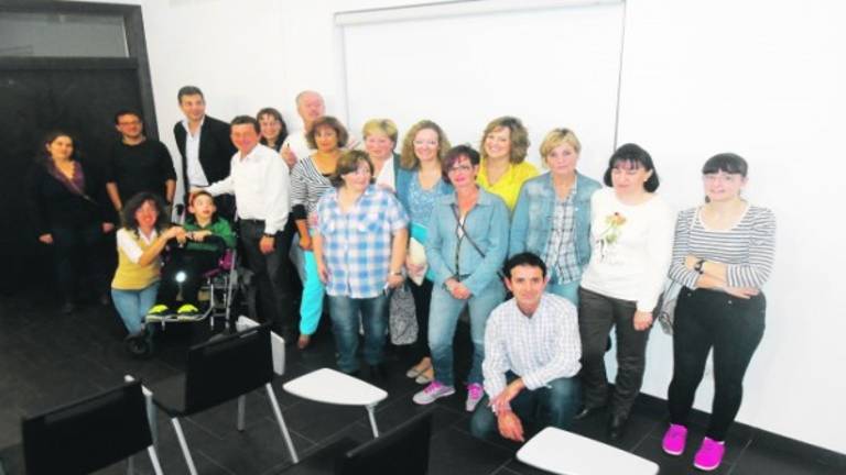 Trabajo a favor de menores con necesidades especiales Trabajo a favor de menores con necesidades especiales