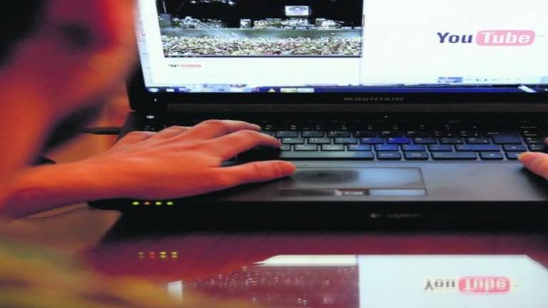 Un informe destaca el “youtuber” como una profesión con futuro Un informe destaca el “youtuber” como una profesión con futuro