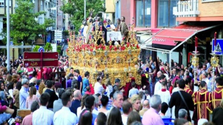 Jesús Salvador y su Dolorosa se lucen tras una espléndida salida Jesús Salvador y su Dolorosa se lucen tras una espléndida salida