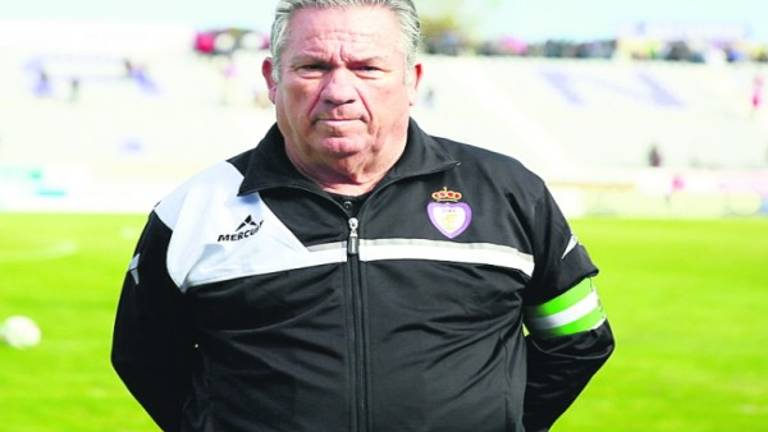 Juande:“Gracias a esta labor sigo ligado al fútbol, que es mi pasión” Juande:“Gracias a esta labor sigo ligado al fútbol, que es mi pasión”