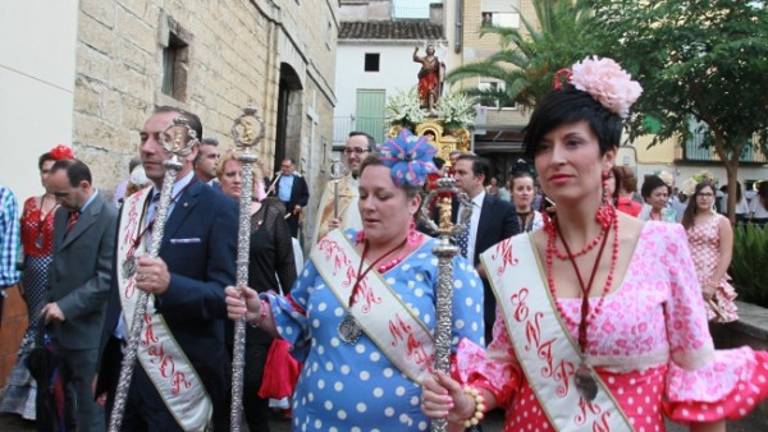 Los Villares abriga a su patrón Los Villares abriga a su patrón