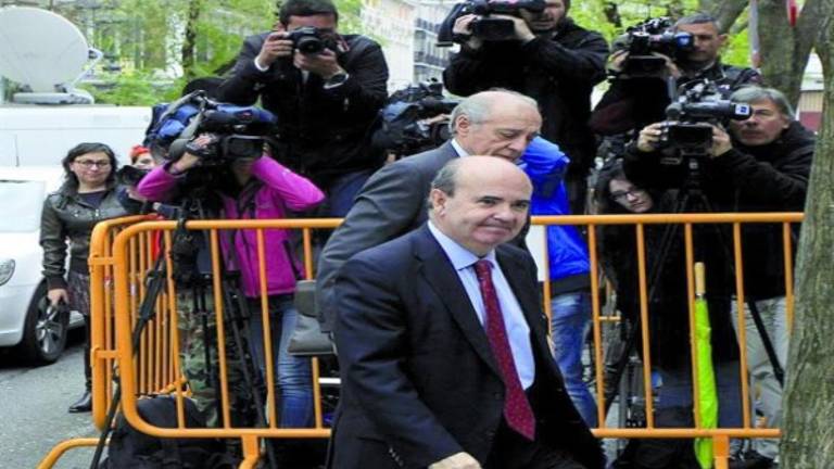 Zarrías arremete contra el magistrado Barreiro Zarrías arremete contra el magistrado Barreiro