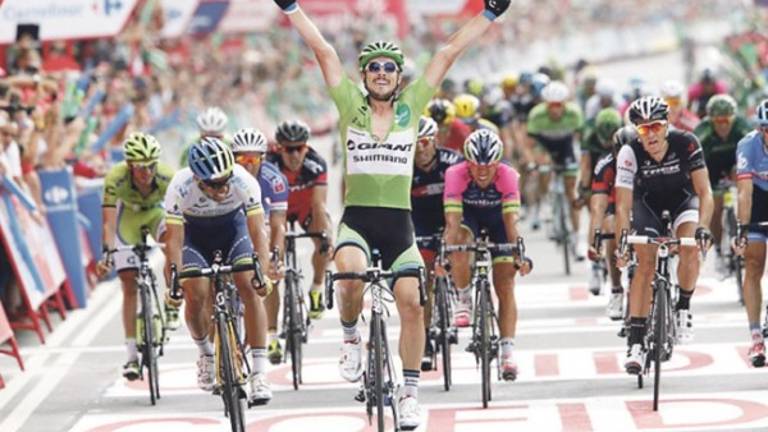 Degenkolb logra en A Coruña su “póker” de éxitos en la Vuelta Degenkolb logra en A Coruña su “póker” de éxitos en la Vuelta