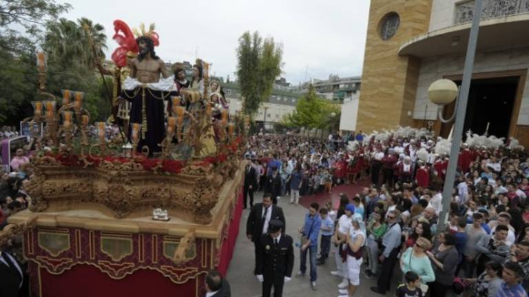 El Lunes Santo de redime