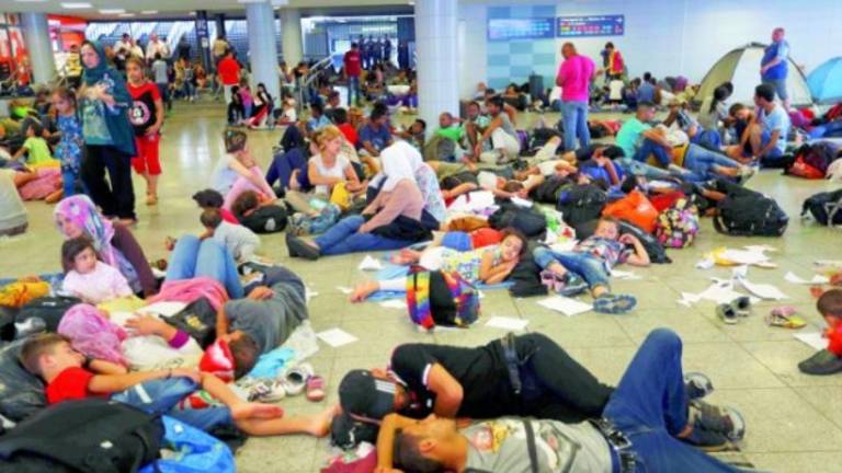 No a “inmigrantes económicos” No a “inmigrantes económicos”