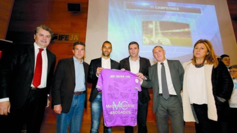 El fútbol jiennense presume de abanderados El fútbol jiennense presume de abanderados