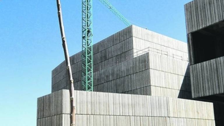 Alerta por la “inseguridad” de las obras paralizadas Alerta por la “inseguridad” de las obras paralizadas