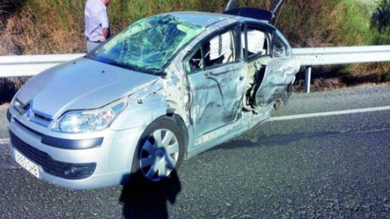 Enésimo accidente en la N-432 con dos personas heridas, una de ellas de consideración Enésimo accidente en la N-432 con dos personas heridas, una de ellas de consideración