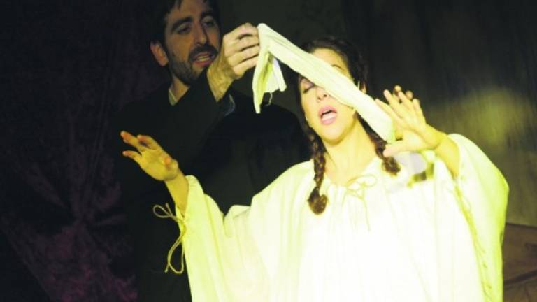 Sor Juana Inés, mujer de oro Sor Juana Inés, mujer de oro