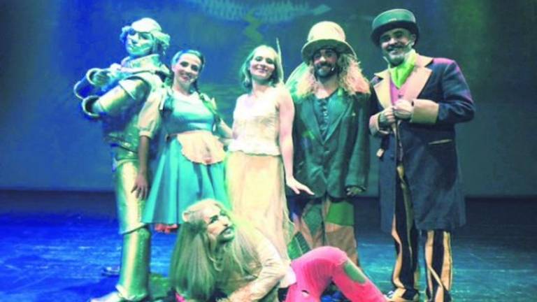 Un musical lleno de magia e ilusión Un musical lleno de magia e ilusión