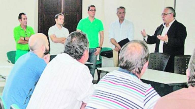 Taller para dar formación a los futuros resineros Taller para dar formación a los futuros resineros