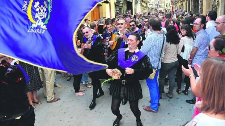 FERIA Sol y alegría cierran San Miguel FERIA Sol y alegría cierran San Miguel