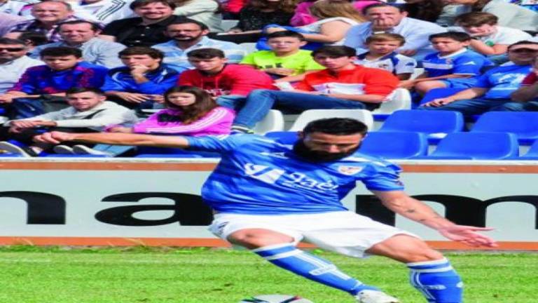 Rafa Payán carga con el peso Rafa Payán carga con el peso