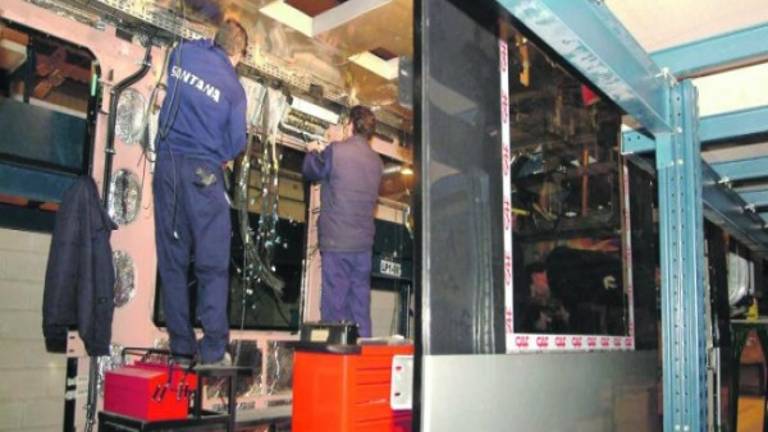 Primeras recolocaciones para antiguos trabajadores de CAF Primeras recolocaciones para antiguos trabajadores de CAF