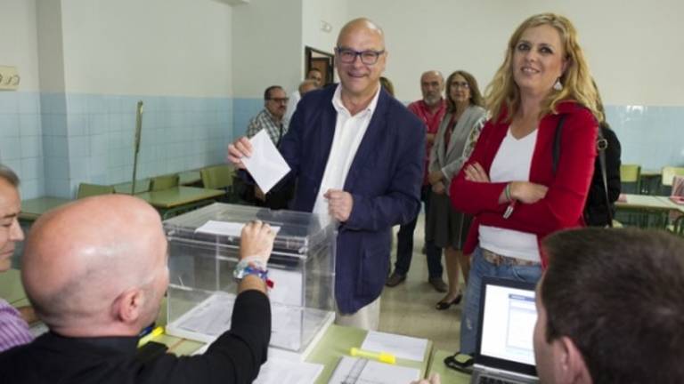 Fernández Palomino pide acudir a las urnas para cambiar el semblante de la ciudad Fernández Palomino pide acudir a las urnas para cambiar el semblante de la ciudad