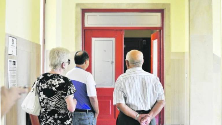 El exdirector de banco se escapa El exdirector de banco se escapa