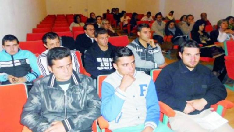 El campo se presenta como opción para el empleo juvenil El campo se presenta como opción para el empleo juvenil