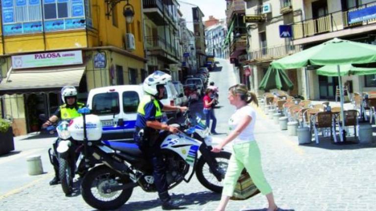 “Pulso” entre la Policía Local y el Ayuntamiento por las motos “Pulso” entre la Policía Local y el Ayuntamiento por las motos