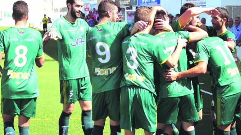 El Mancha Real busca el pleno ante un Rincón fuerte en casa El Mancha Real busca el pleno ante un Rincón fuerte en casa