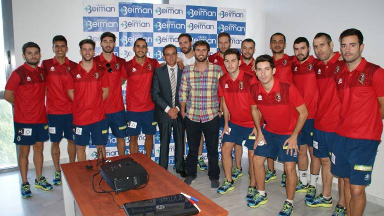 Charla de nutrición al equipo del Jaén Paraíso Interior FS Charla de nutrición al equipo del Jaén Paraíso Interior FS