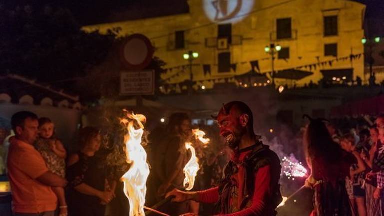 FRIGILIANA. El certamen mezcla fiesta y cultura