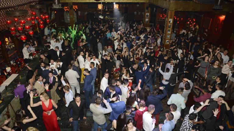 La noche más larga y ruidosa para celebrar el año nuevo La noche más larga y ruidosa para celebrar el año nuevo