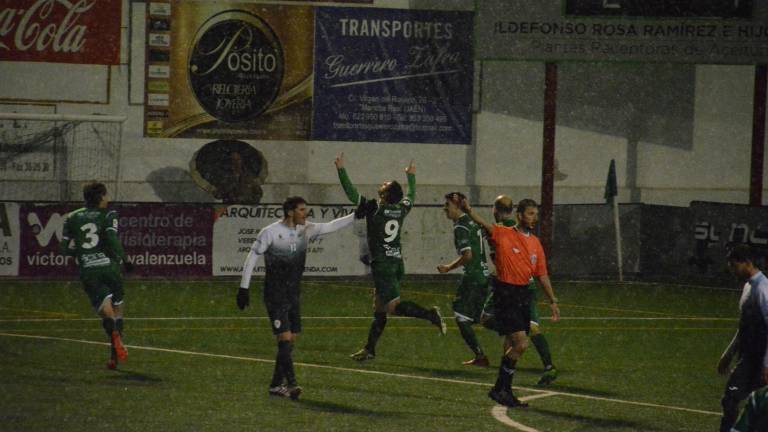 Sinfonía de goles y juego de un equipo que no tiene límites Sinfonía de goles y juego de un equipo que no tiene límites