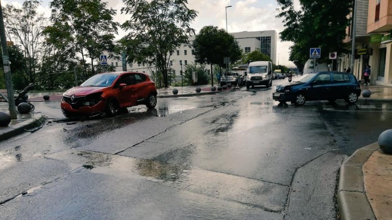 Siete accidentes de tráfico por las lluvias