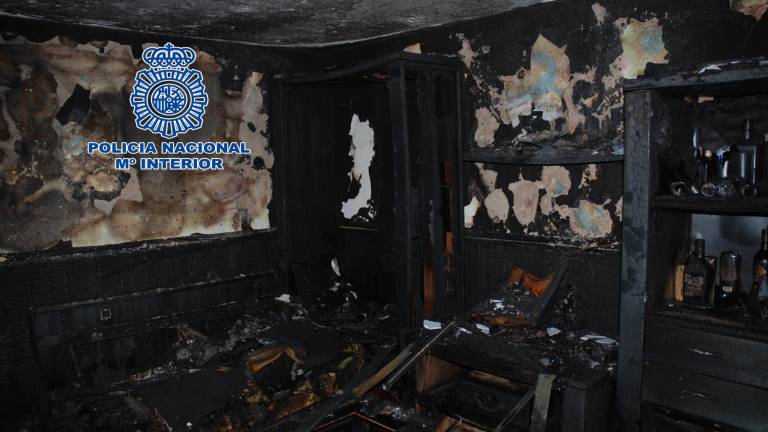 Detenidos por denunciar de forma fraudulenta el incendio de su casa