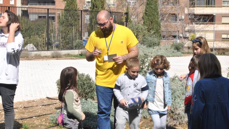 La magia de la luz acerca a los niños a la historia íbera