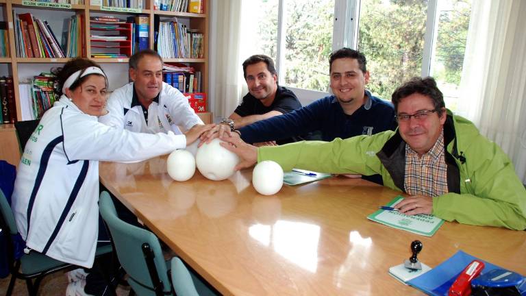 Apuesta para potenciar el bolo andaluz en Mogón Apuesta para potenciar el bolo andaluz en Mogón