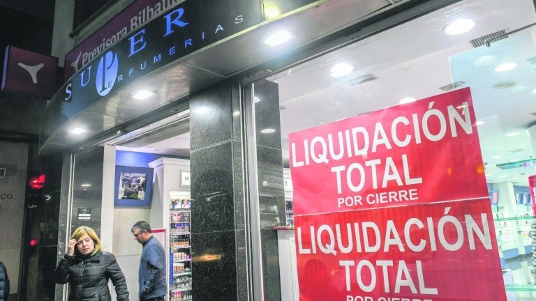 SuperPerfumerías cierra tiendas para intentar huir de la quiebra