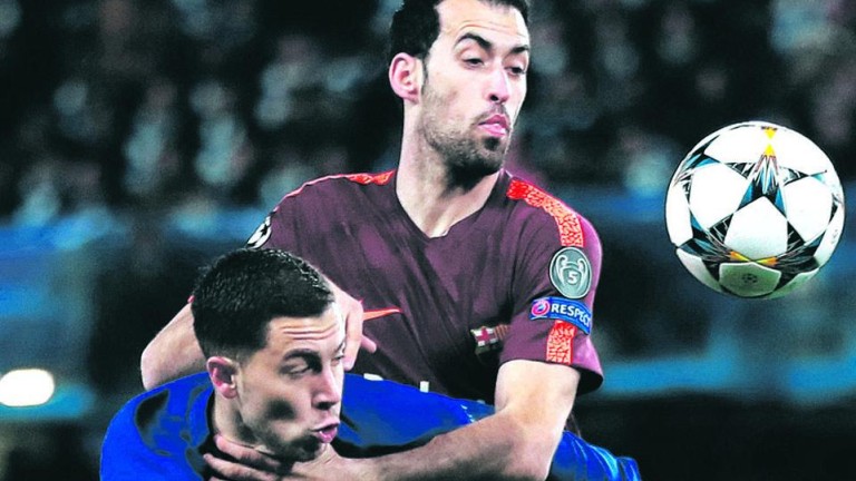 Leo Messi rescata a un gris Barcelona