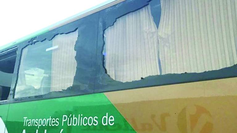 Susto que pudo ser una tragedia con un autobús lleno de niños jiennenses