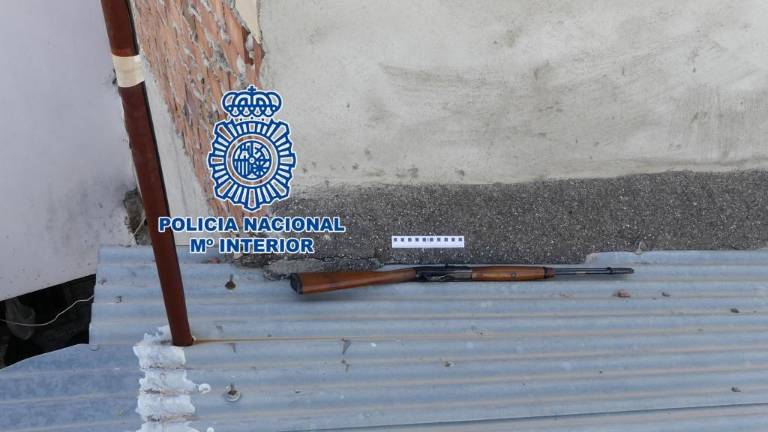 Al banquillo por “liarse” a tiros desde un tejado por venganza Al banquillo por “liarse” a tiros desde un tejado por venganza